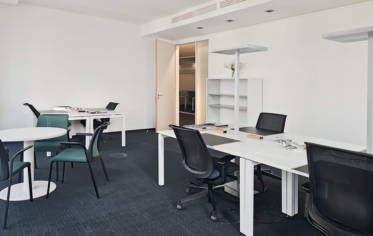 Regus Neuer Wall 50 photo 5