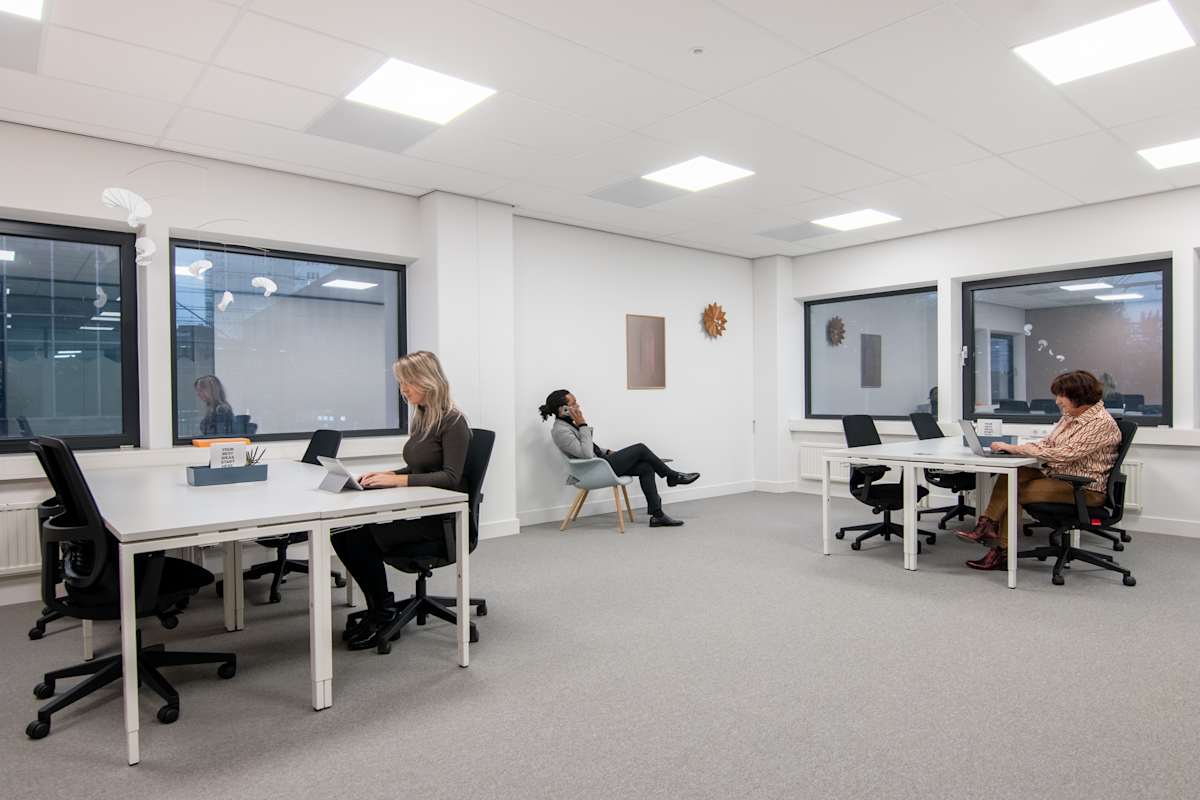Regus - Eindhoven, Schimmelt photo 3