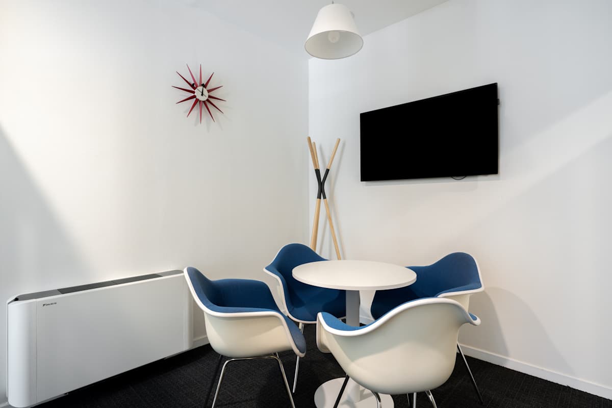Regus - Florence, Viale Giacomo Matteotti photo 3