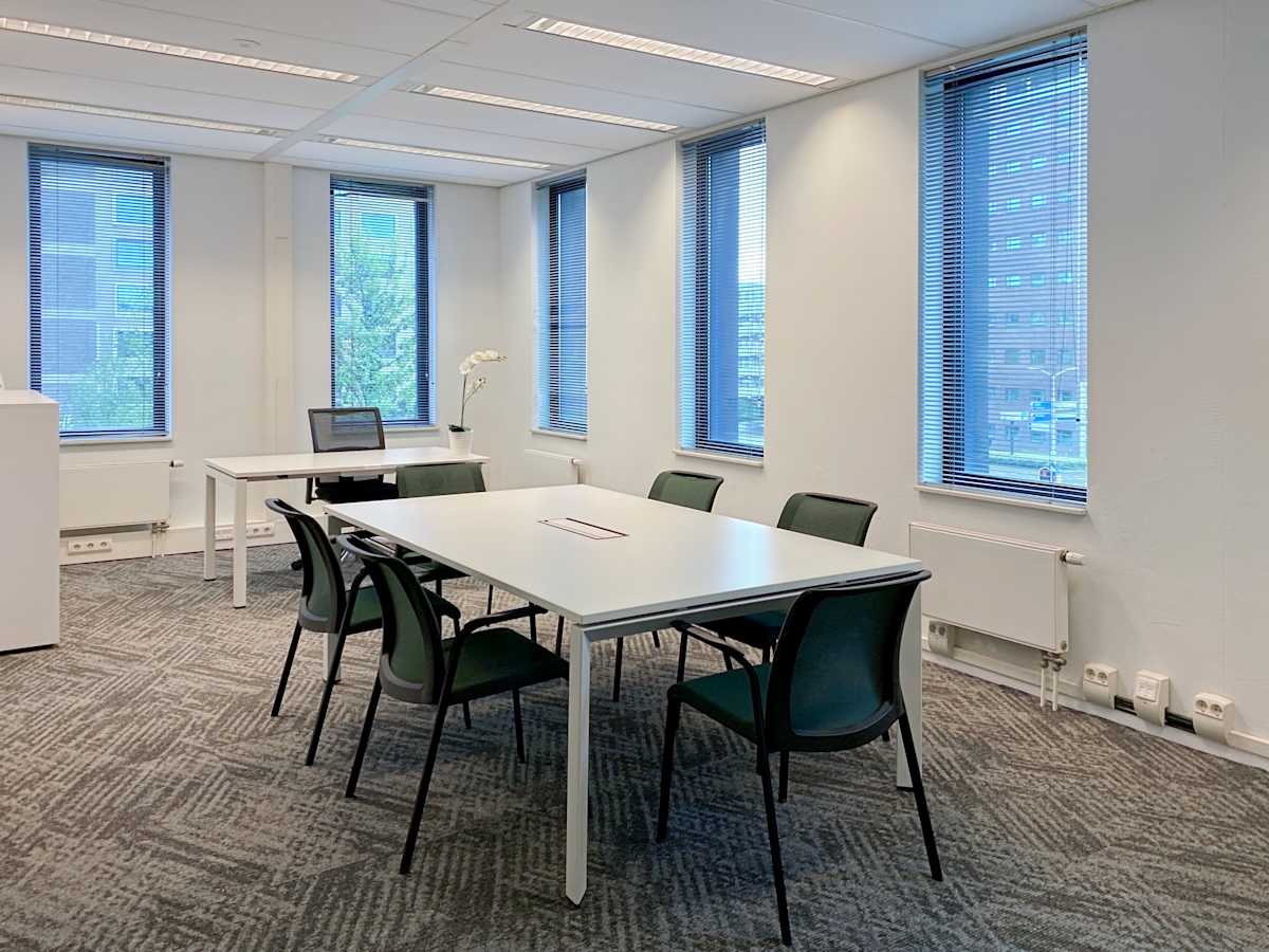 Regus - Tilburg, Hart van Brabantlaan photo 5