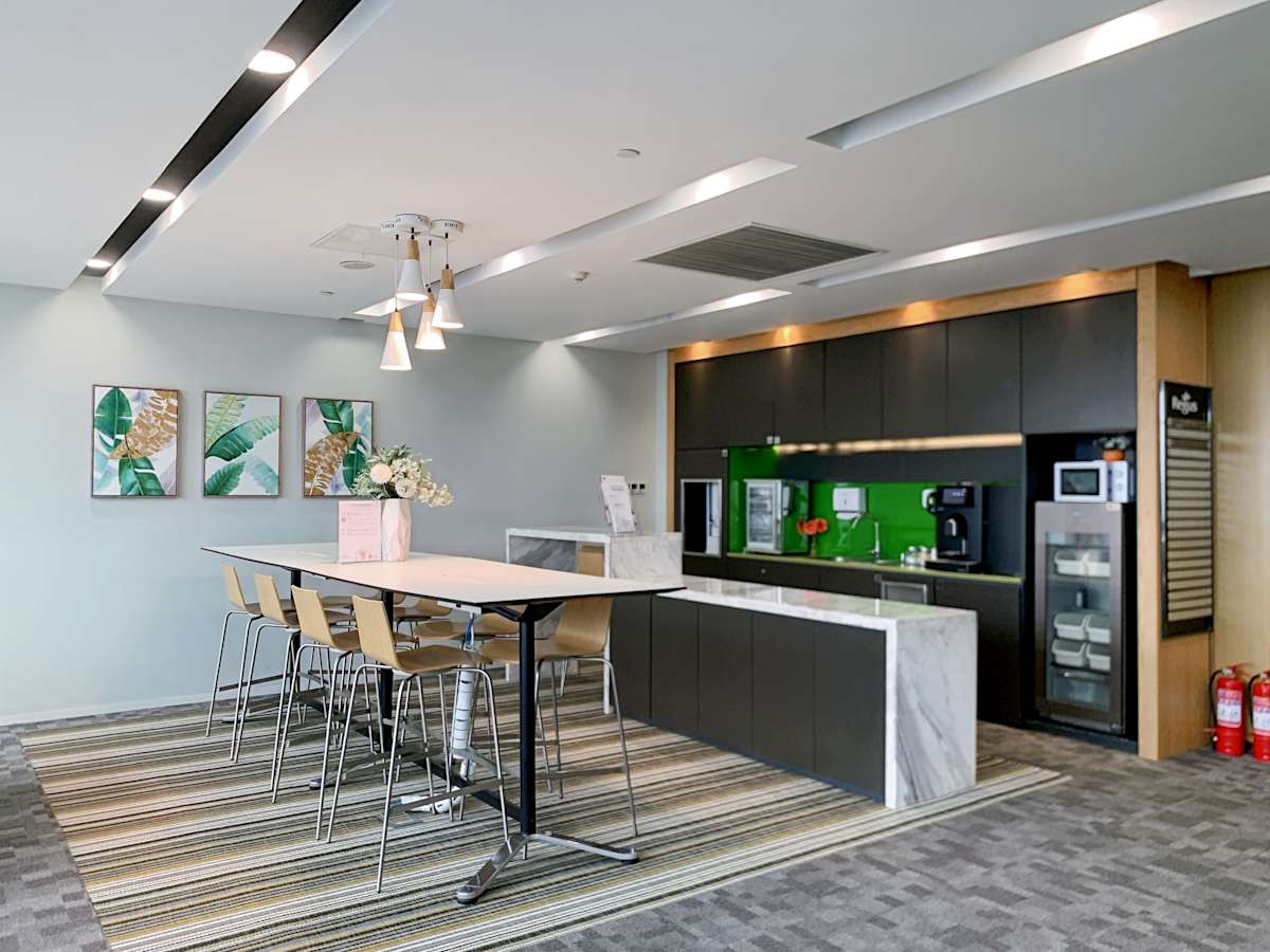 Regus - Luneng International Centre photo 10