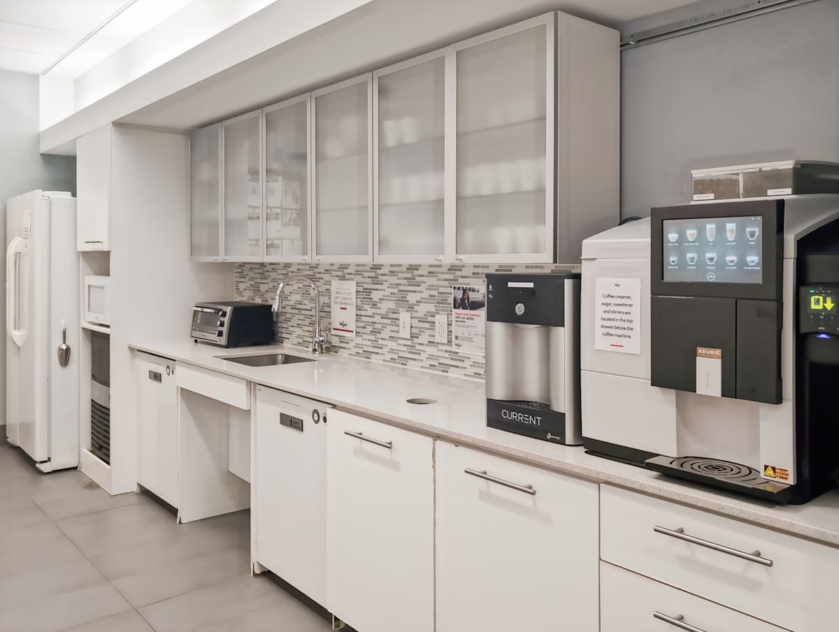 Regus - Bee Cave - Hill Country Galleria photo 6
