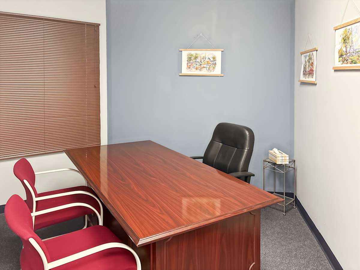 220 S Main Street photo 8