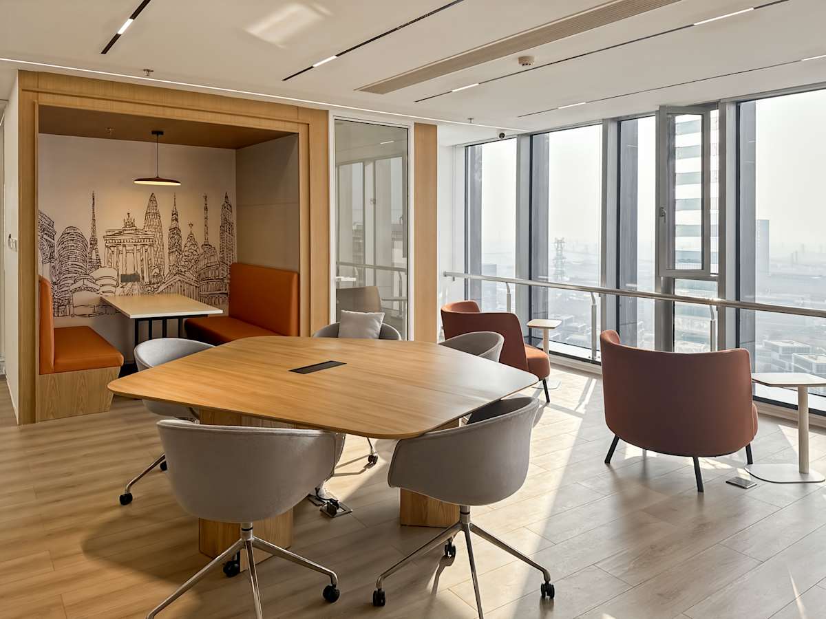 Digital Economy Center photo 6