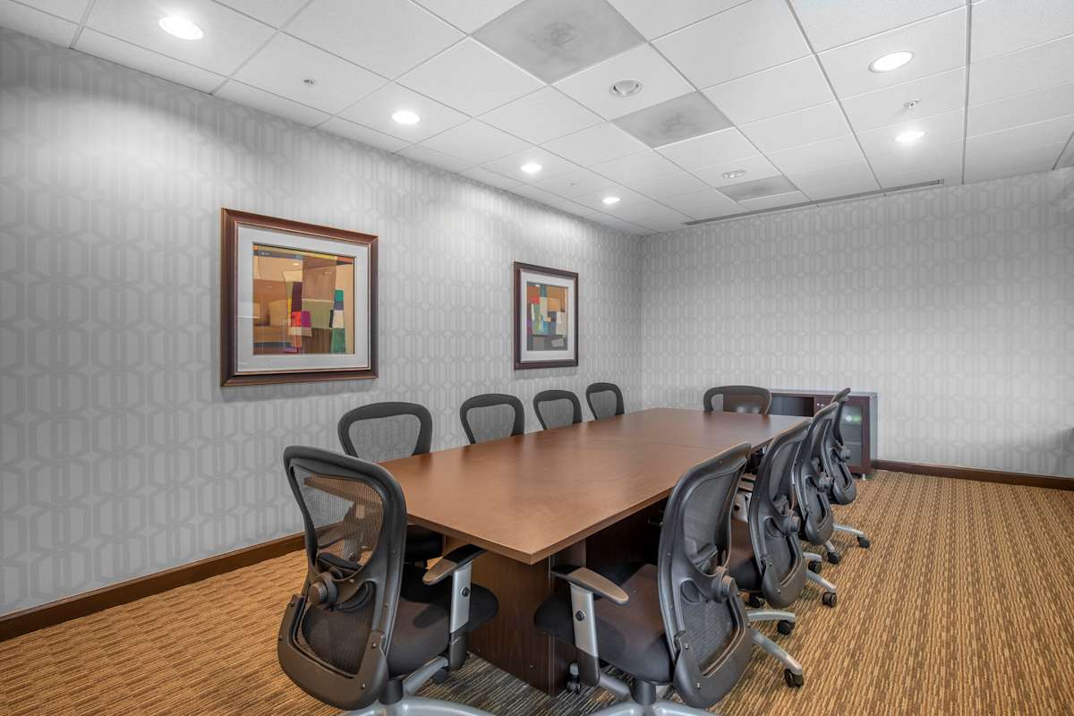 One Alliance Center photo 2