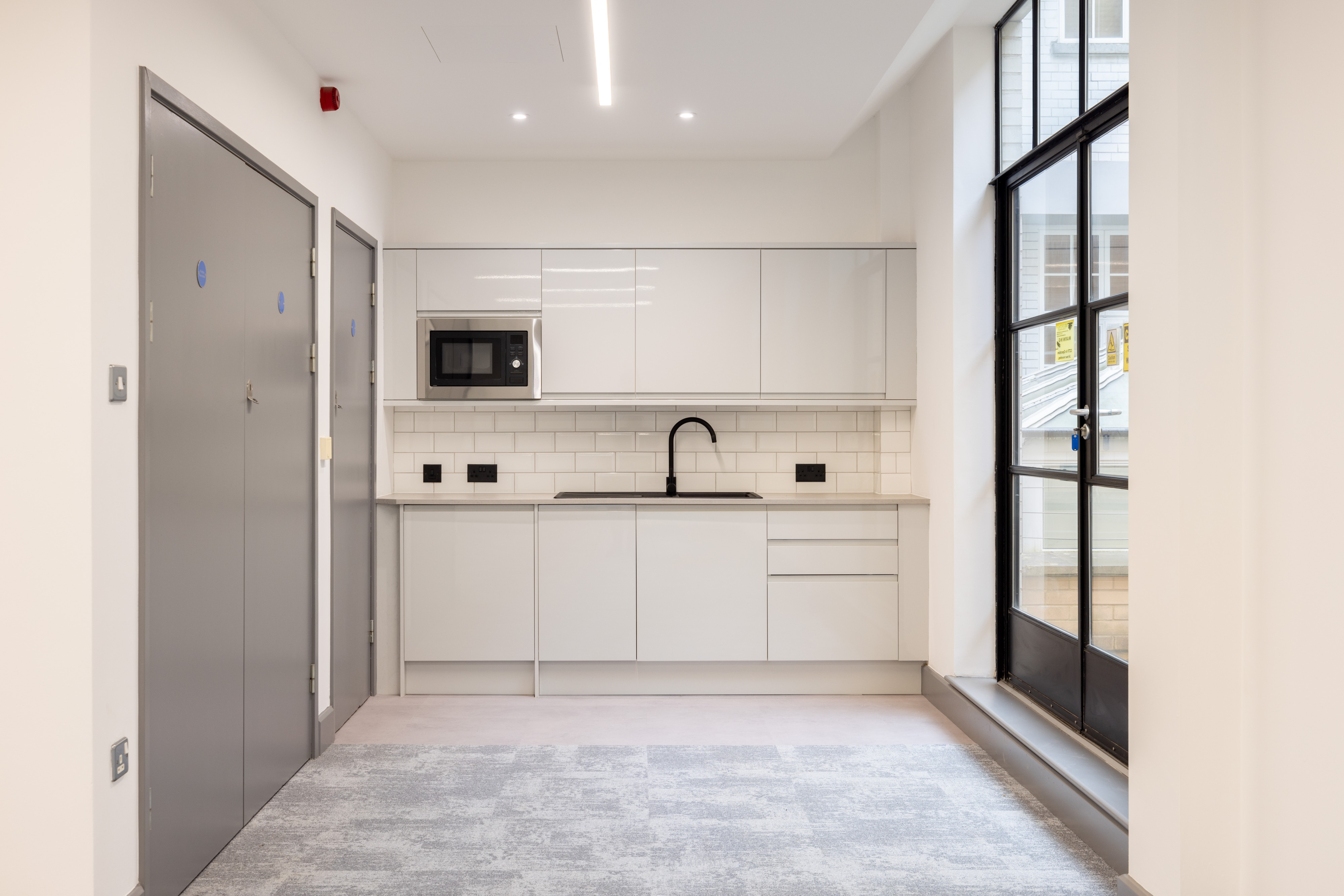 25 West Tenter Street photo 11