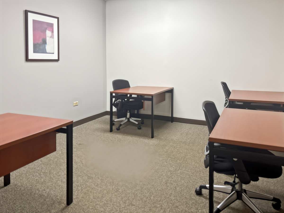 Gateway Executive Park photo 9