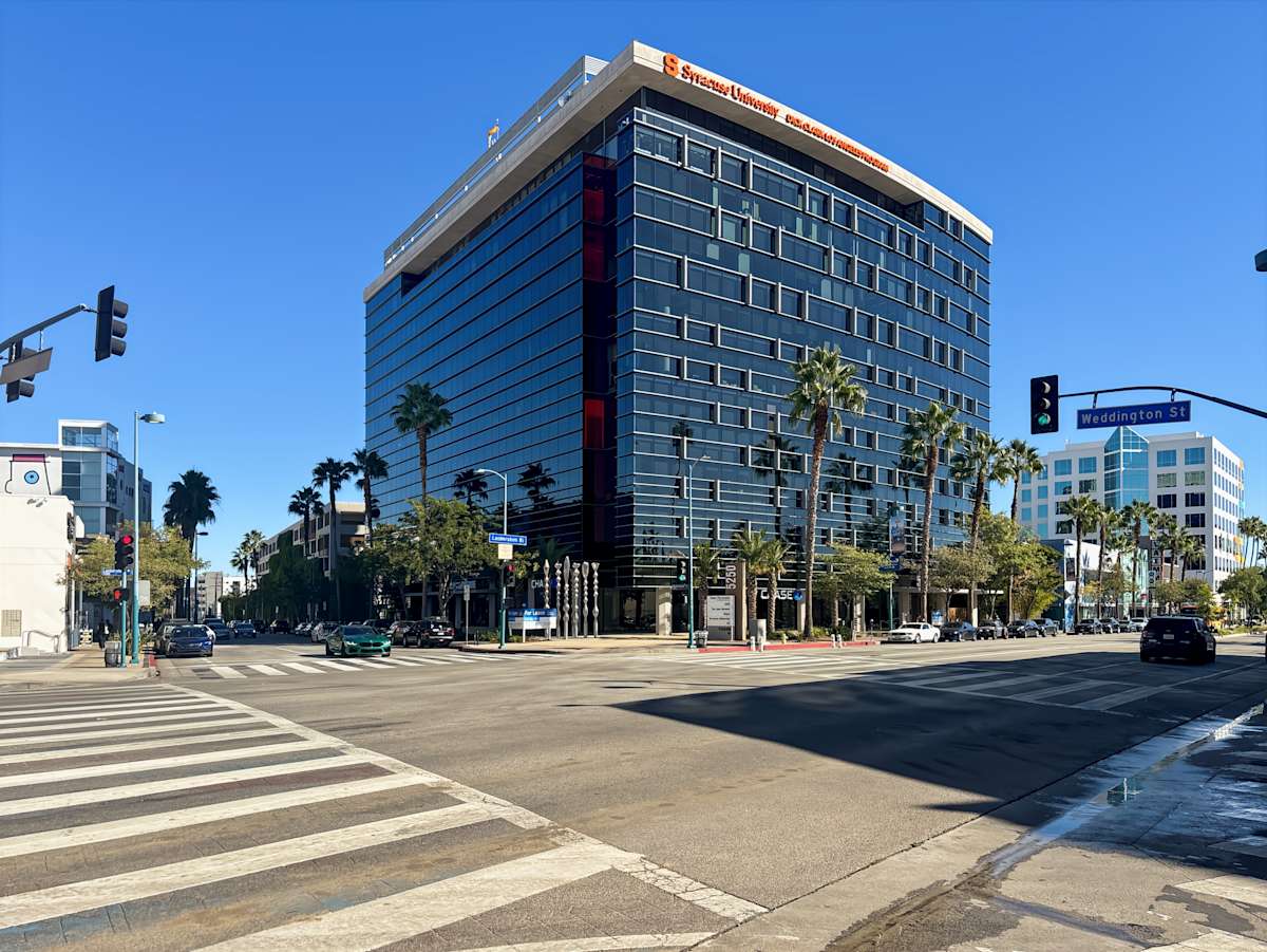 5250 Lankershim Boulevard