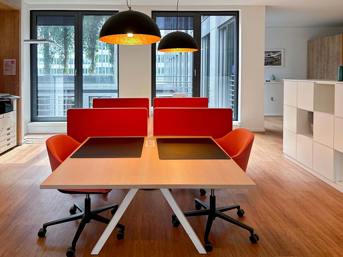 Regus Hamburg City Nord photo 8