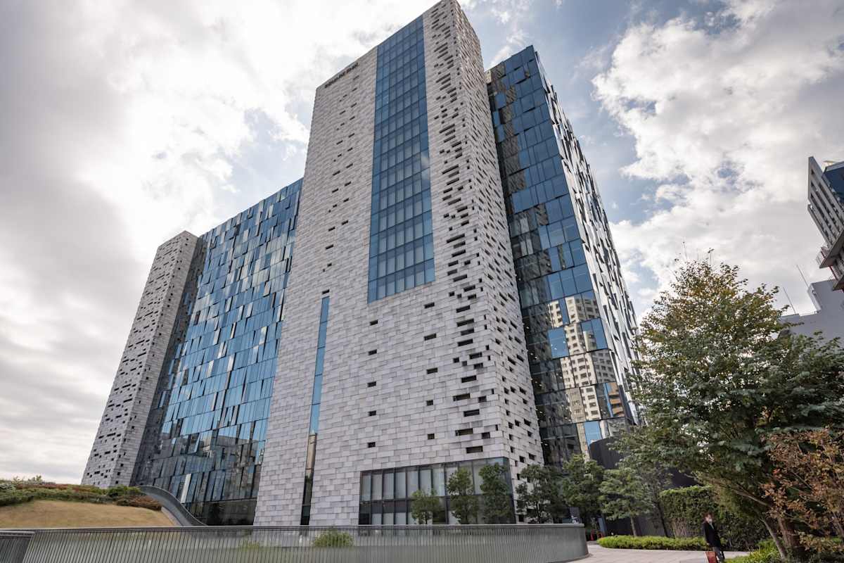 Shinjuku Eastside Square
