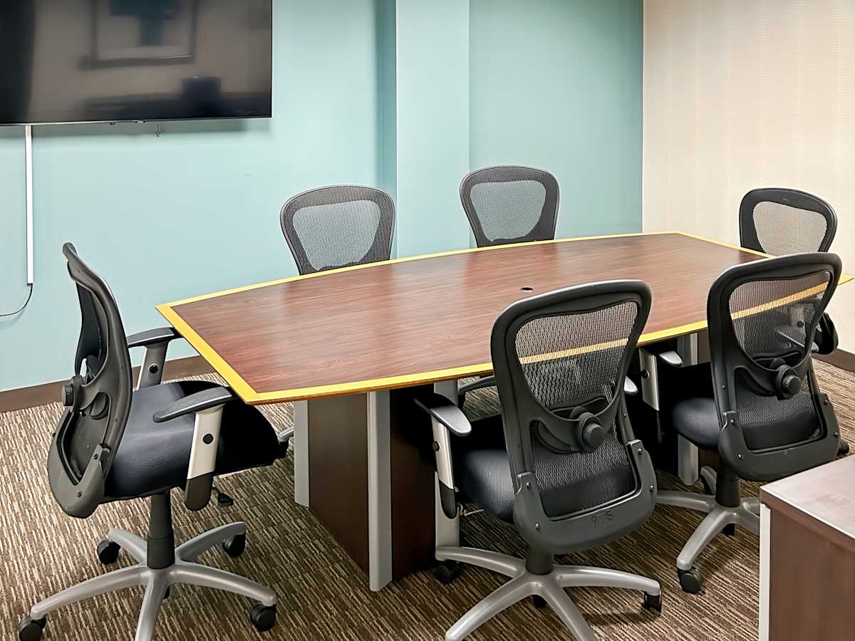 Derby Corporate Center photo 4