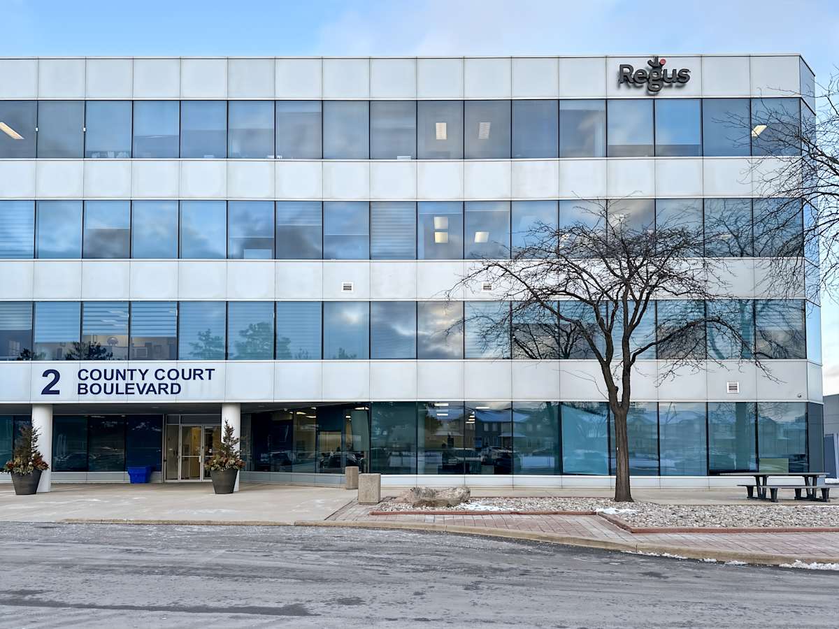Regus - Brampton, 2 County Court Boulevard