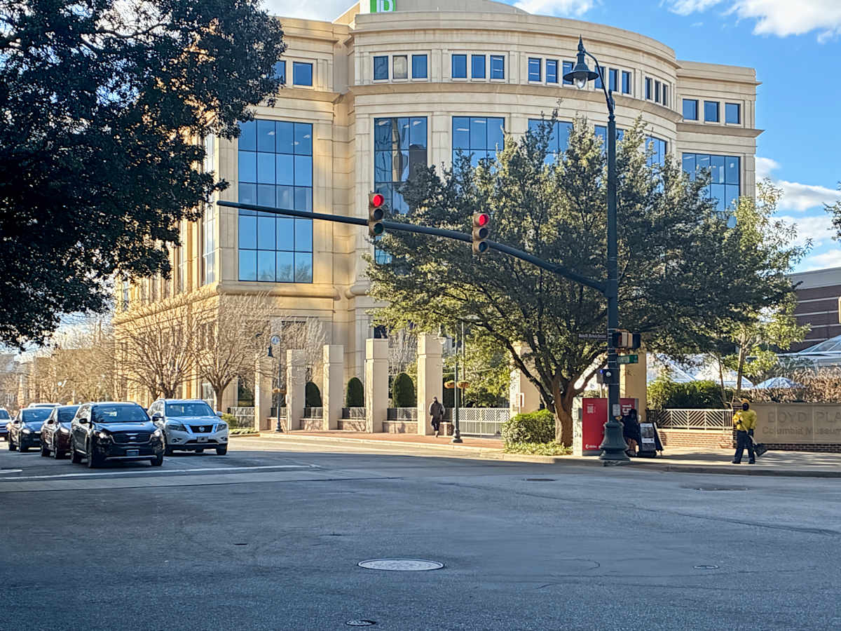 1501 Main St
