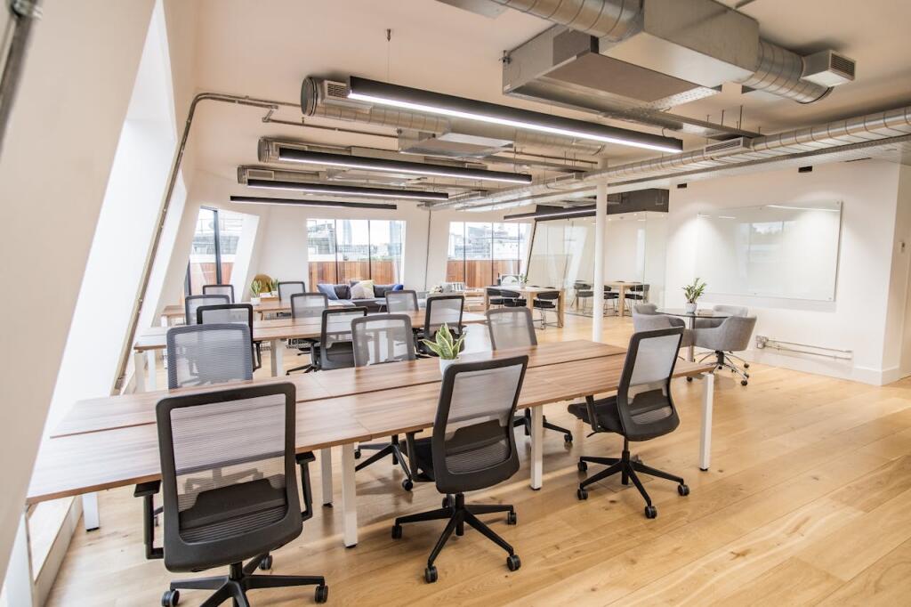 80 Clerkenwell Road photo 3