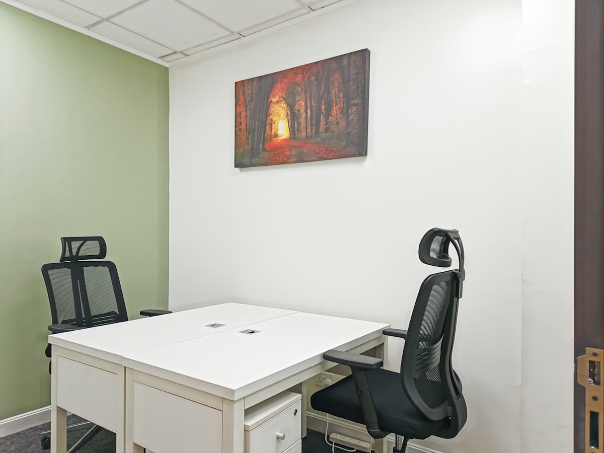 Mansard Place photo 6