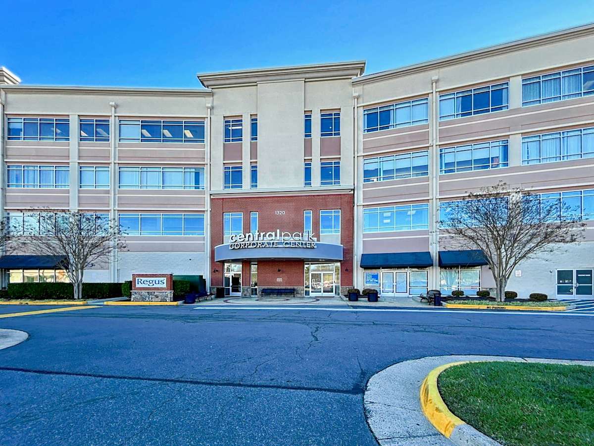 Central Park Corporate Center photo 9