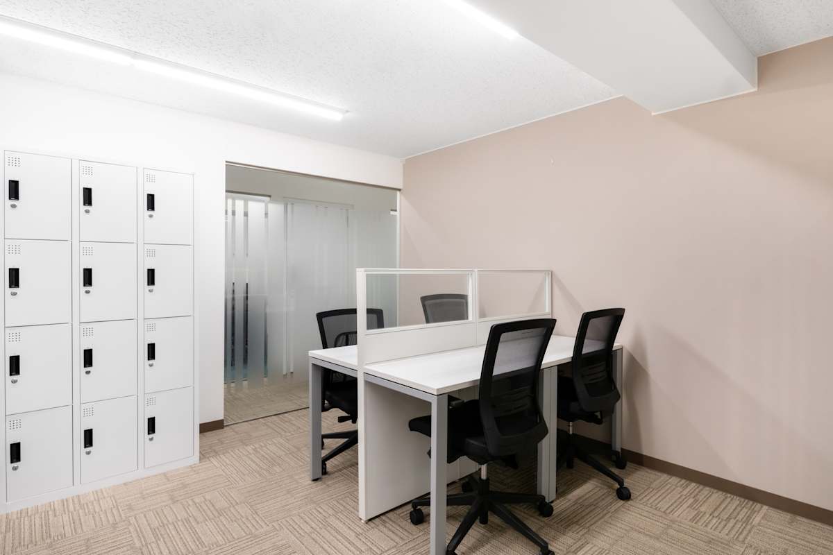 Regus - Shinjuku Nishiguchi Takagi photo 3