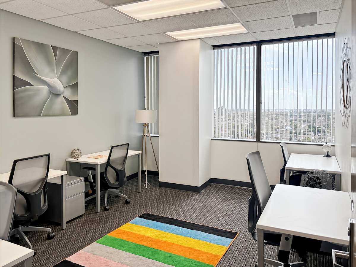 Topa Financial Plaza photo 11
