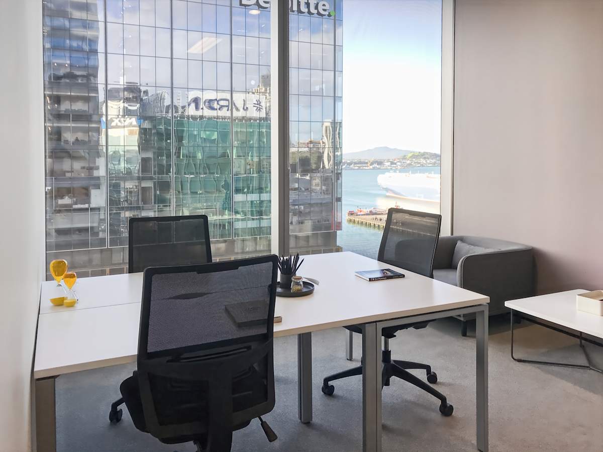 Commercial Bay Tower photo 11