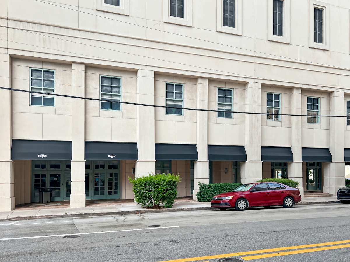 Colonnade Building photo 10