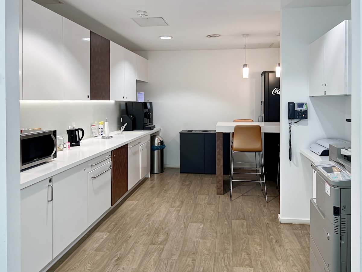 Regus Stuttgart, Rotebuehlplatz photo 7