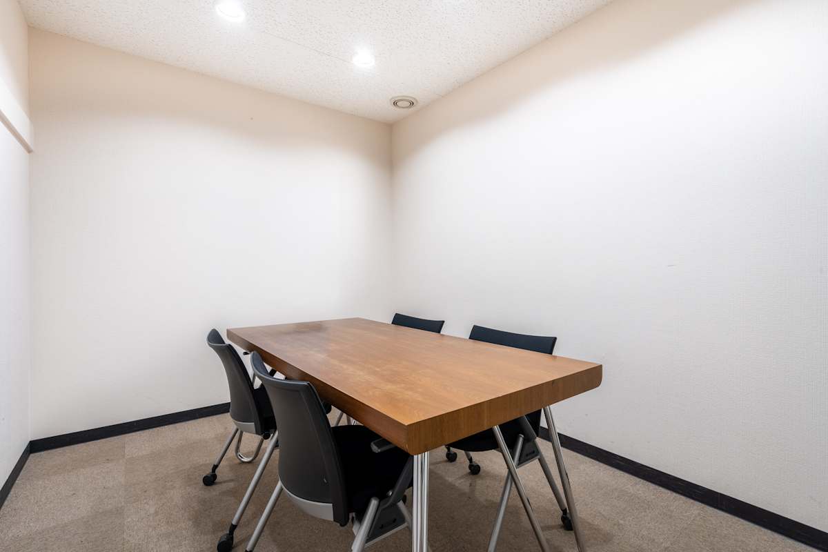 Regus - Toyo Building photo 5
