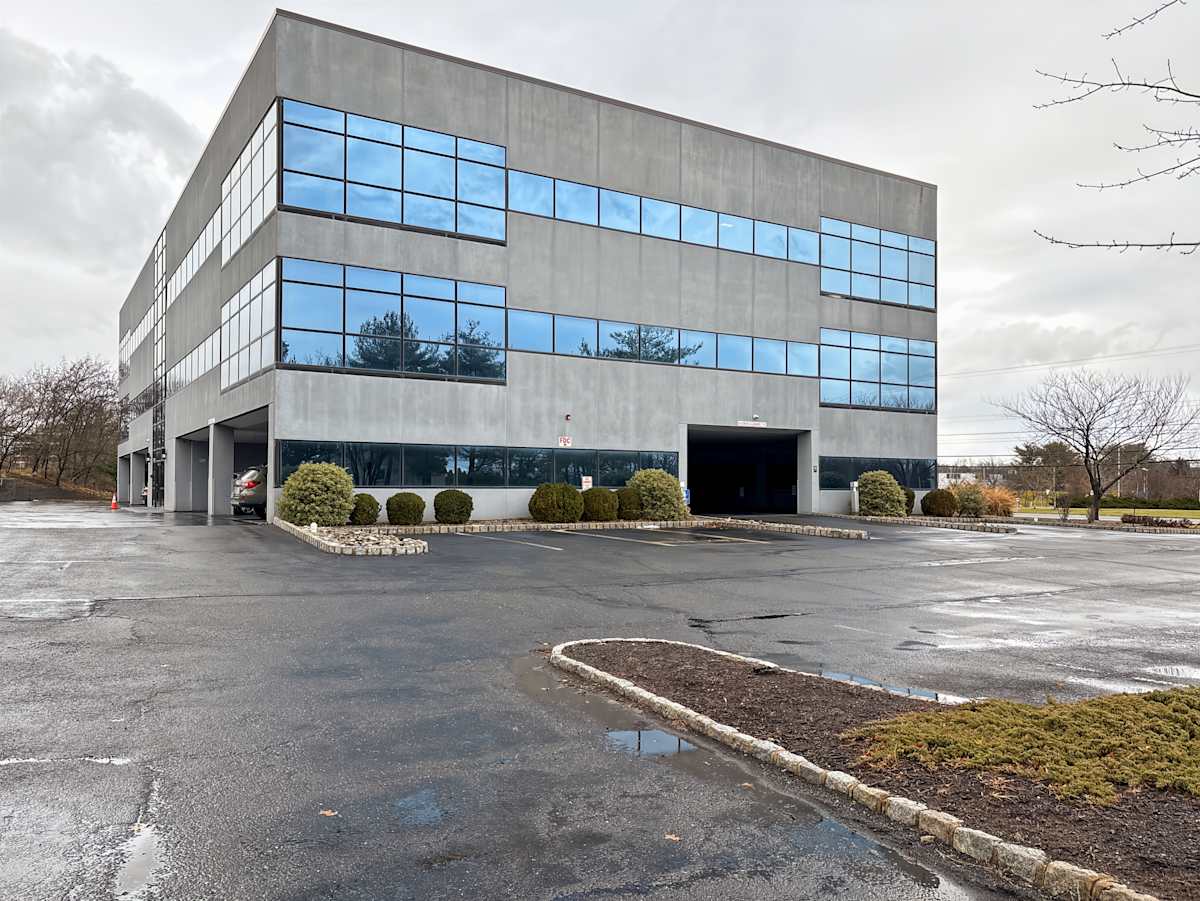 3121 US 22 photo 11