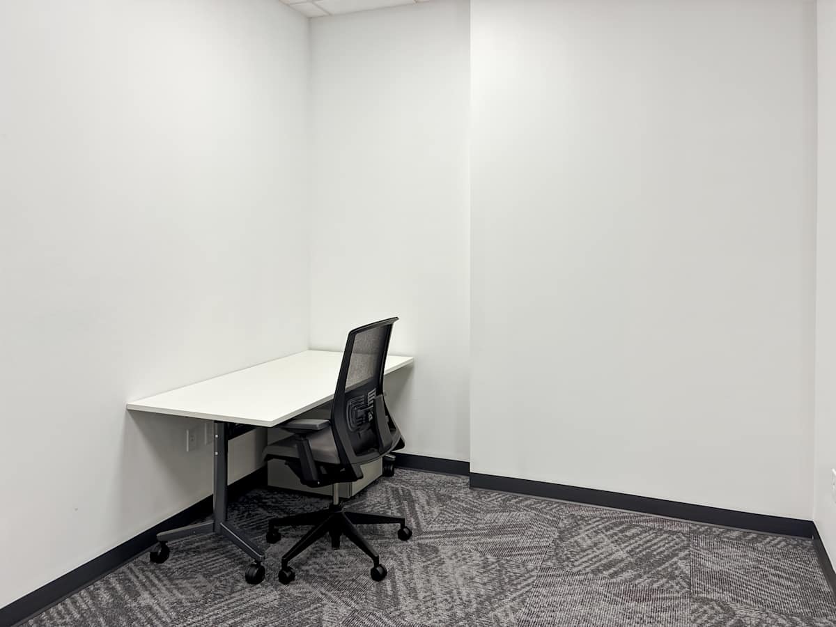 Regus - Lakeville - Holyoke Ave photo 4