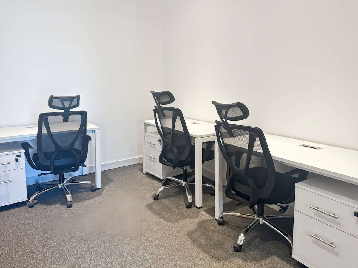 Regus - Fanadir photo 10