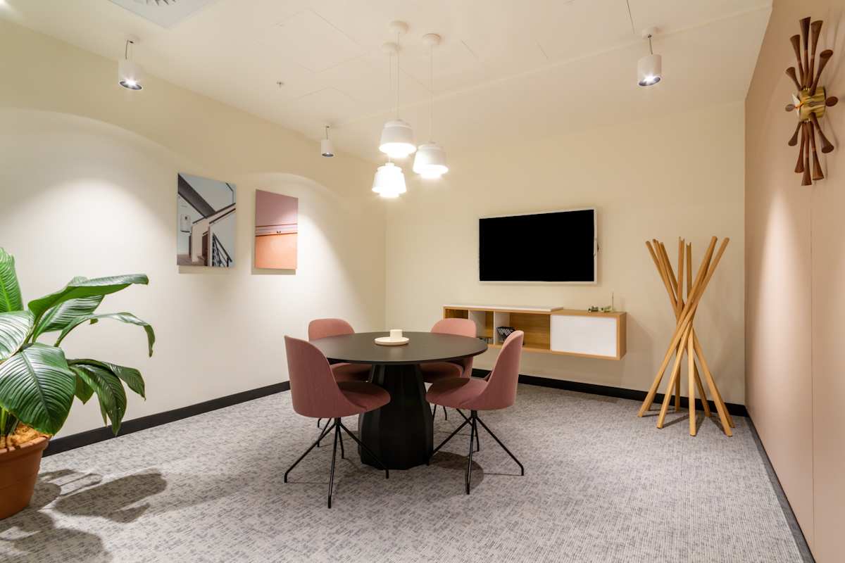 Spaces Jubilee Place photo 3