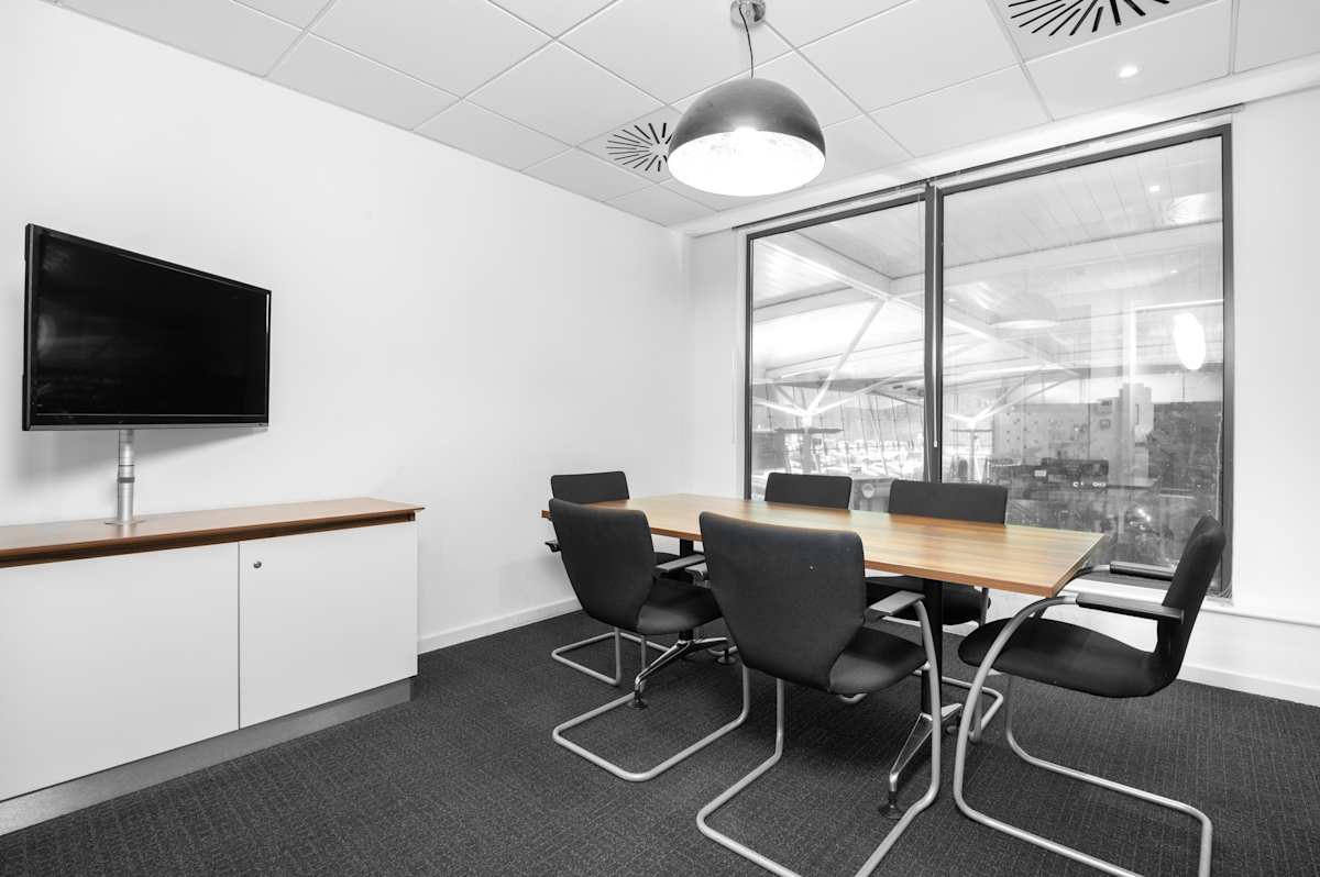 Regus Beaconsfield M40 photo 8