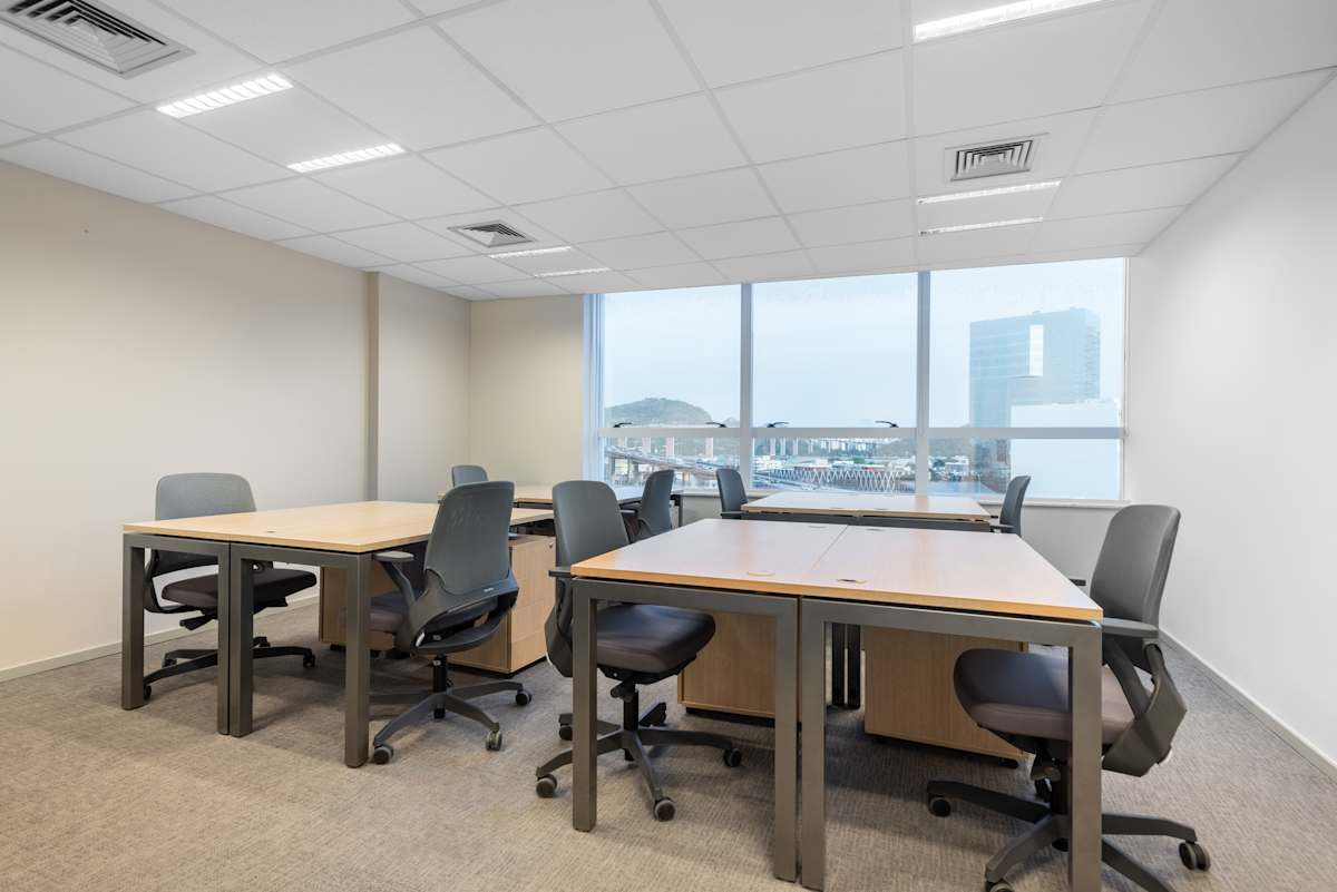 Vitoria Work Center – 8th floor photo 8
