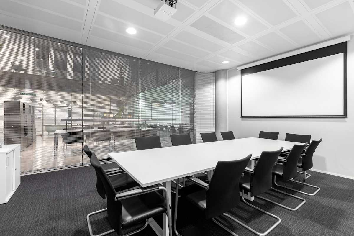 Chiswick Park, Building 3 photo 8