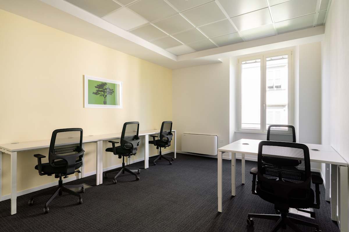 Regus - Florence, Viale Giacomo Matteotti photo 10