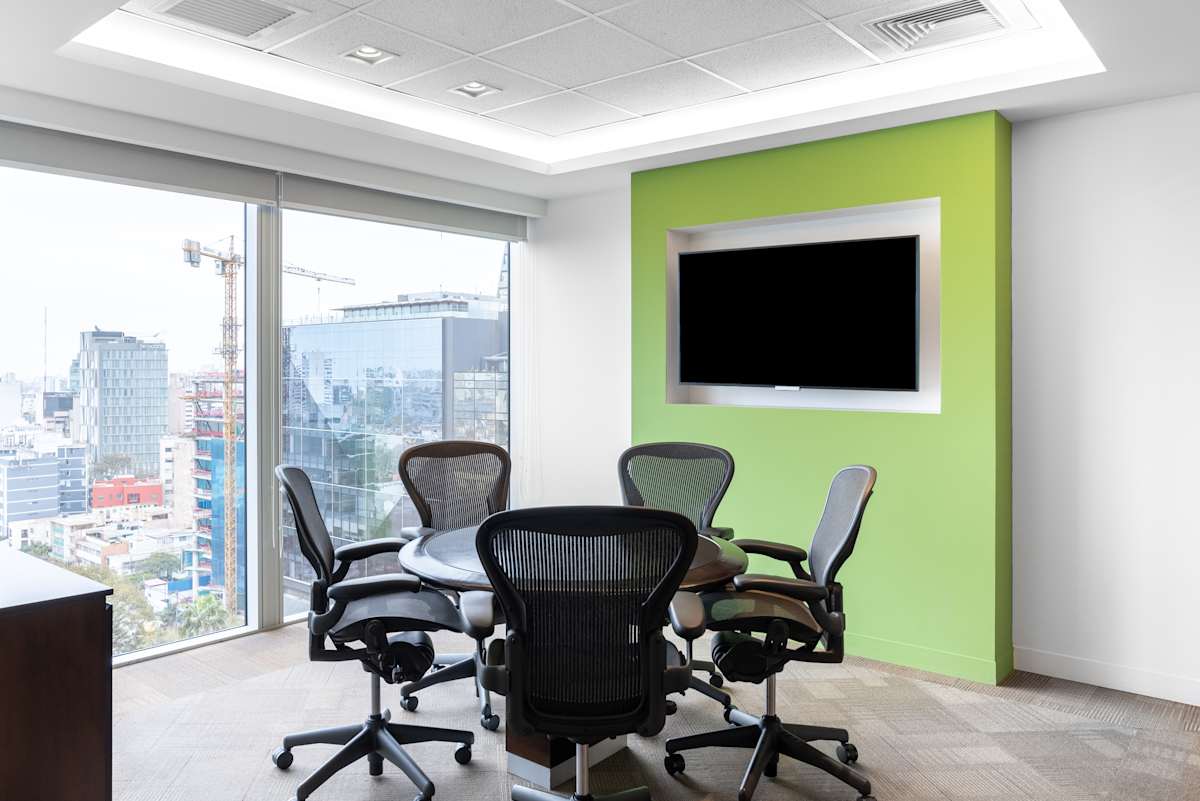 Regus - Calle Las Orquideas 585 photo 2