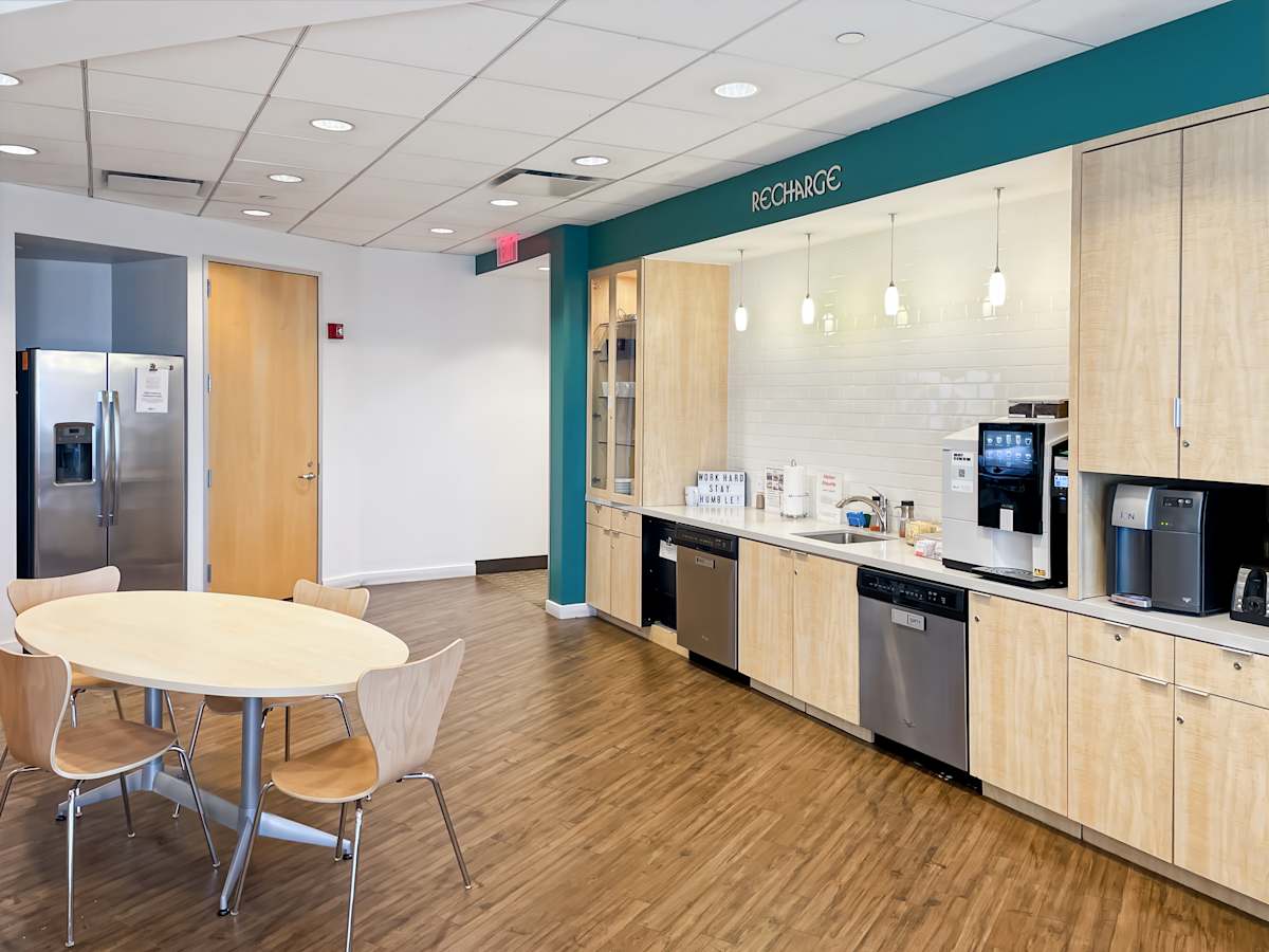 Oak Brook Pointe photo 11