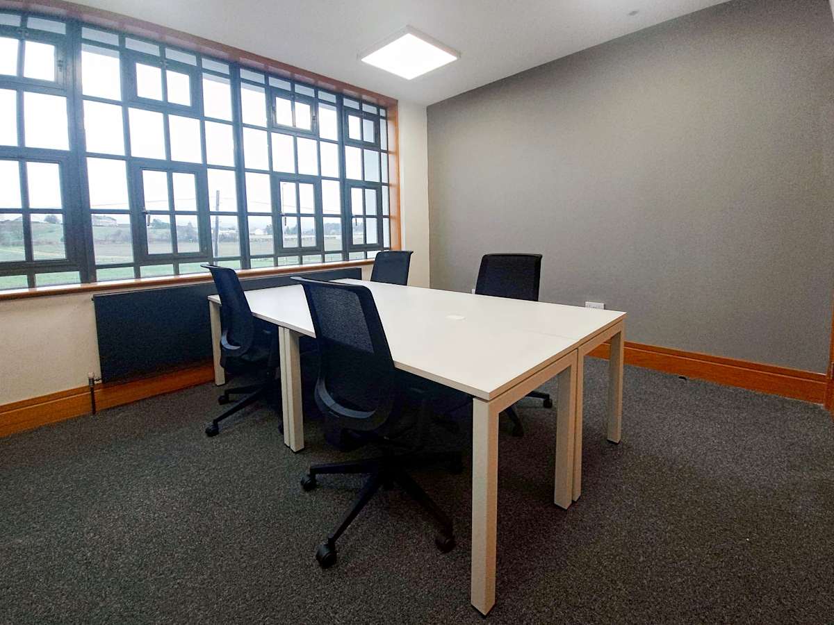Regus - Glasgow Airport photo 4