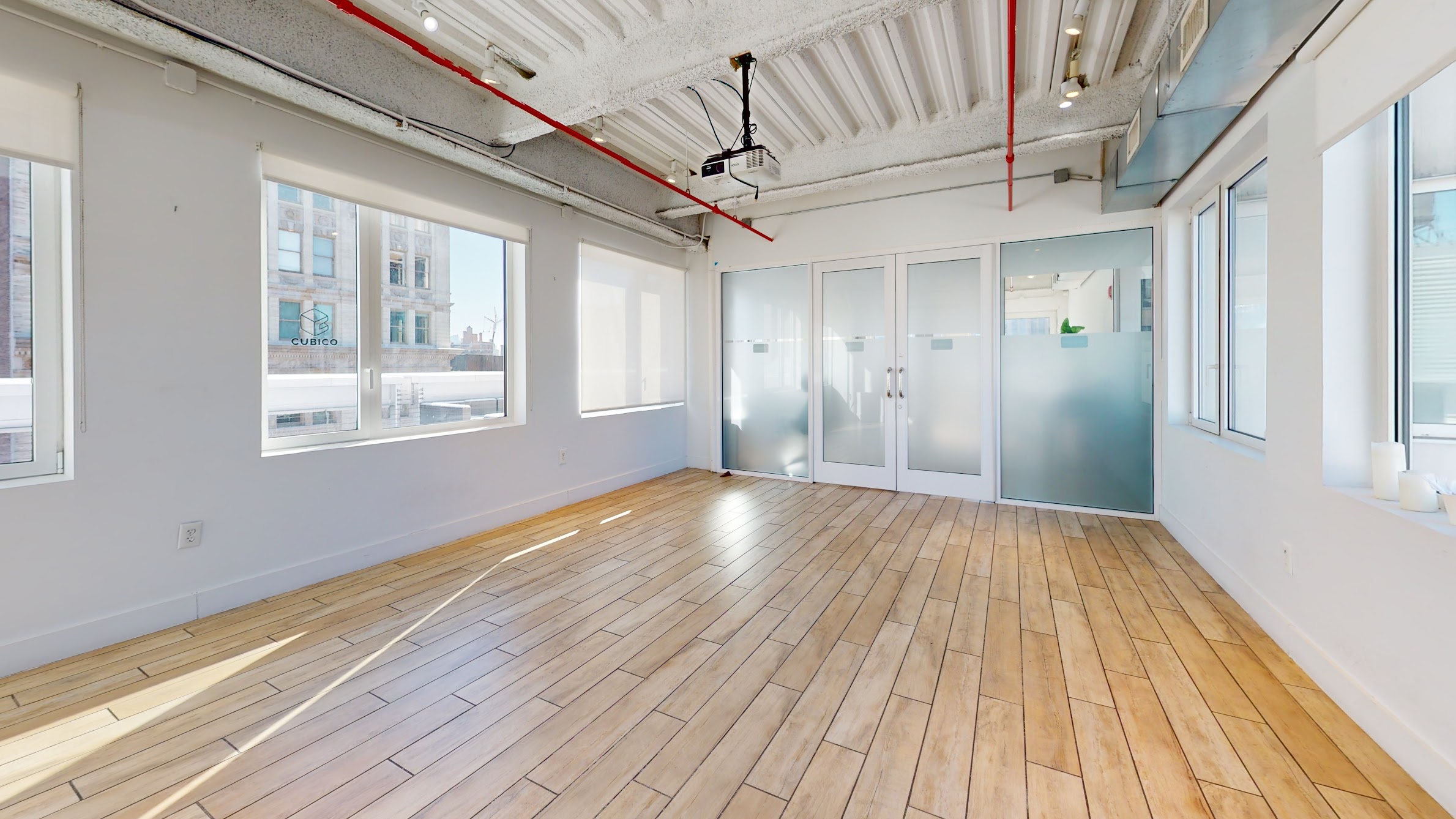 433 Broadway - Penthouse A photo 5