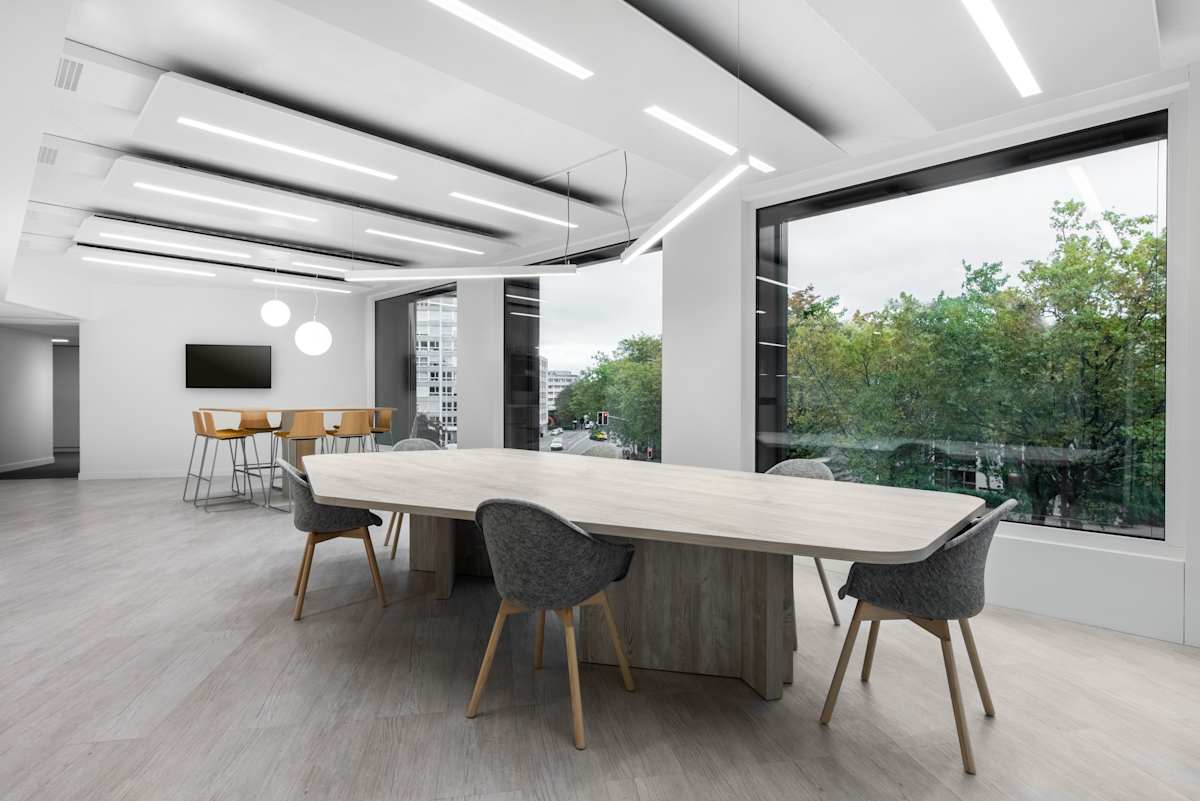 Regus - Geneva, City Centre photo 9