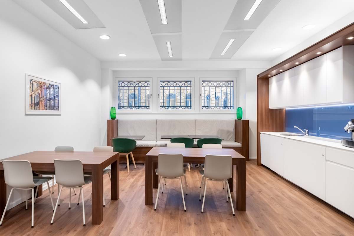 Regus - Brussels, Central Station photo 3