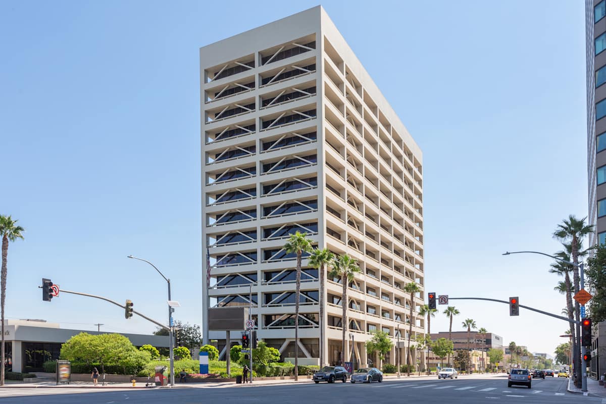 Valley Office Plaza photo 1