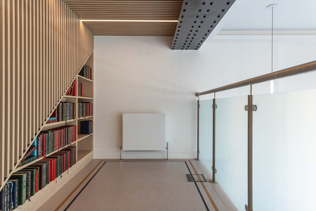Pearl Assurance House photo 10