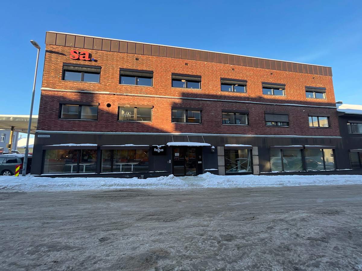 Jernbanegata 11 photo 1