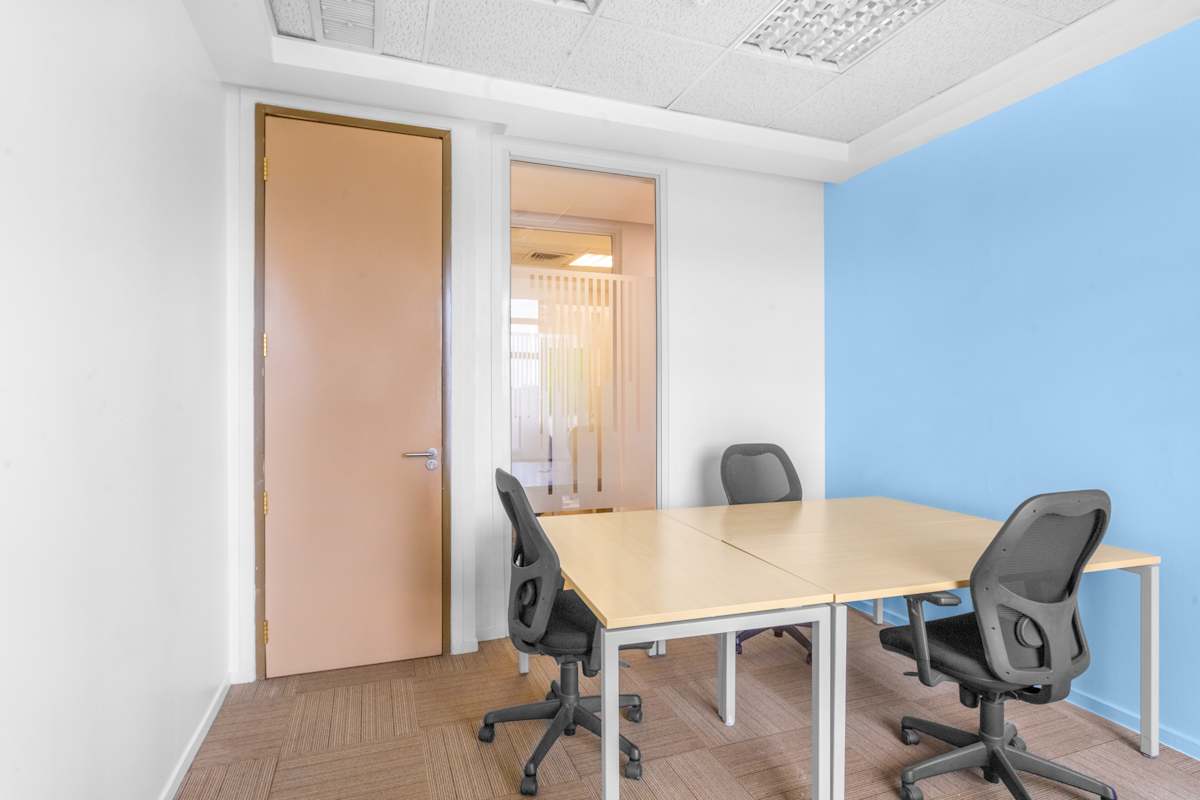 Regus - Acacia Mall photo 4