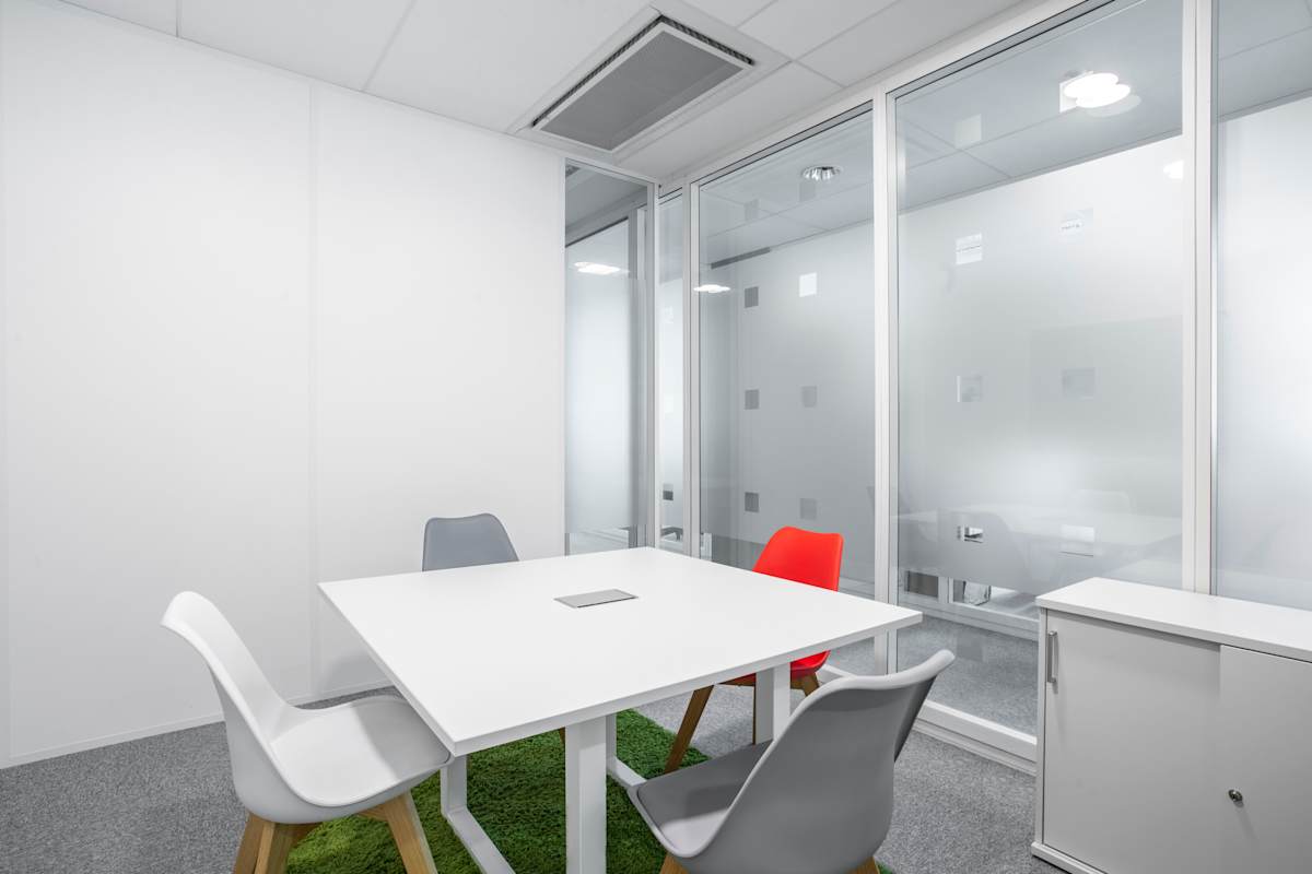 Regus Nantes, Skyline photo 2
