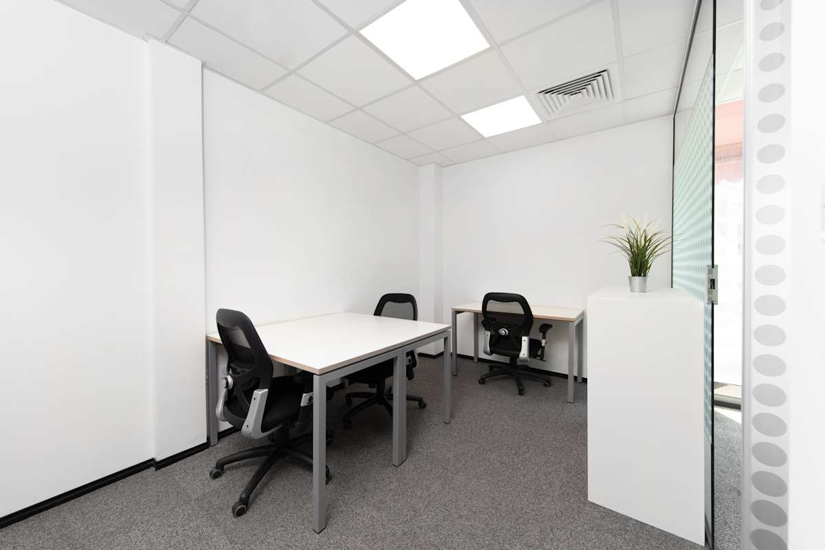 Regus - The Pearl photo 4