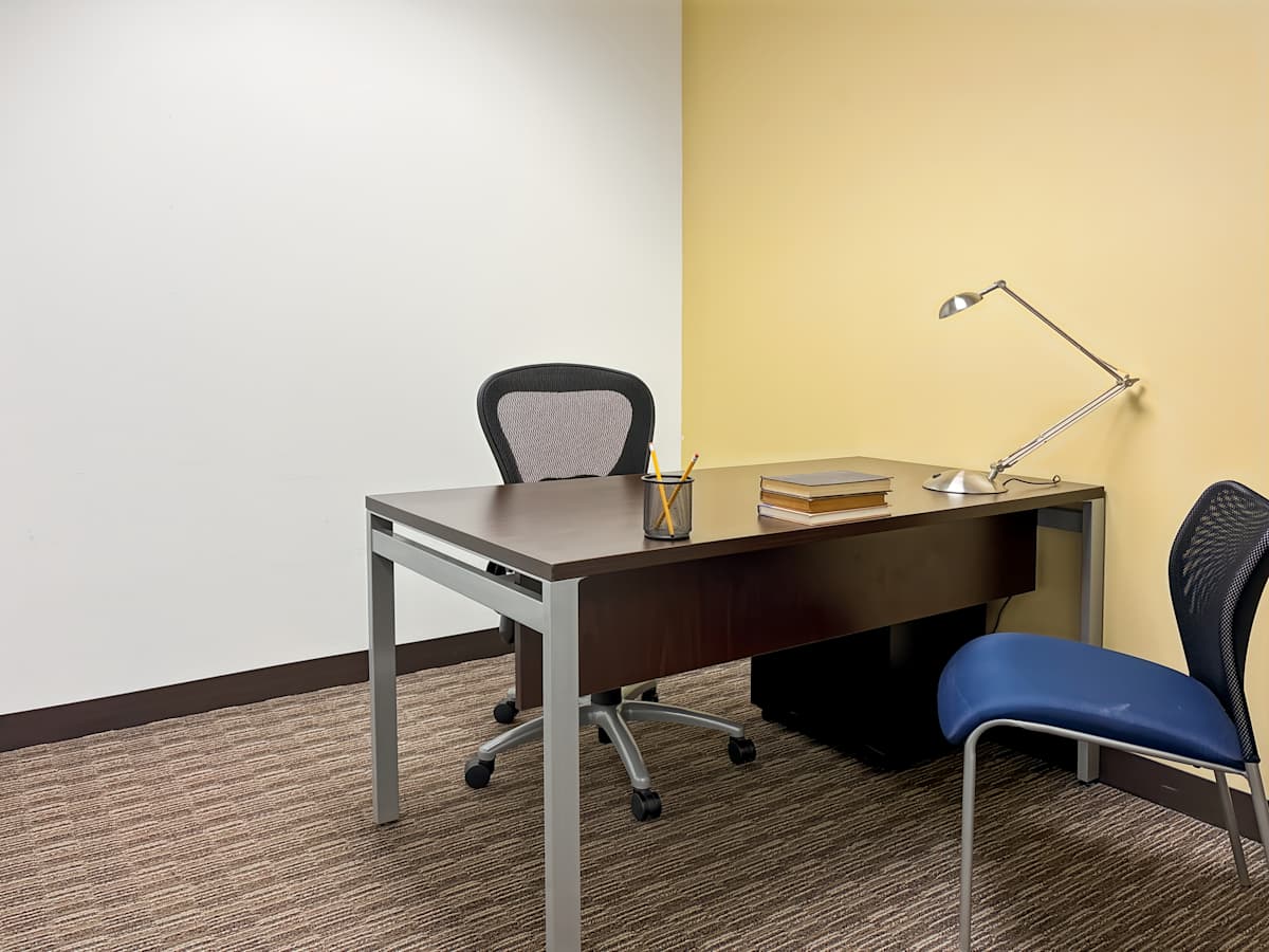 Riverwood Corporate Center I photo 10