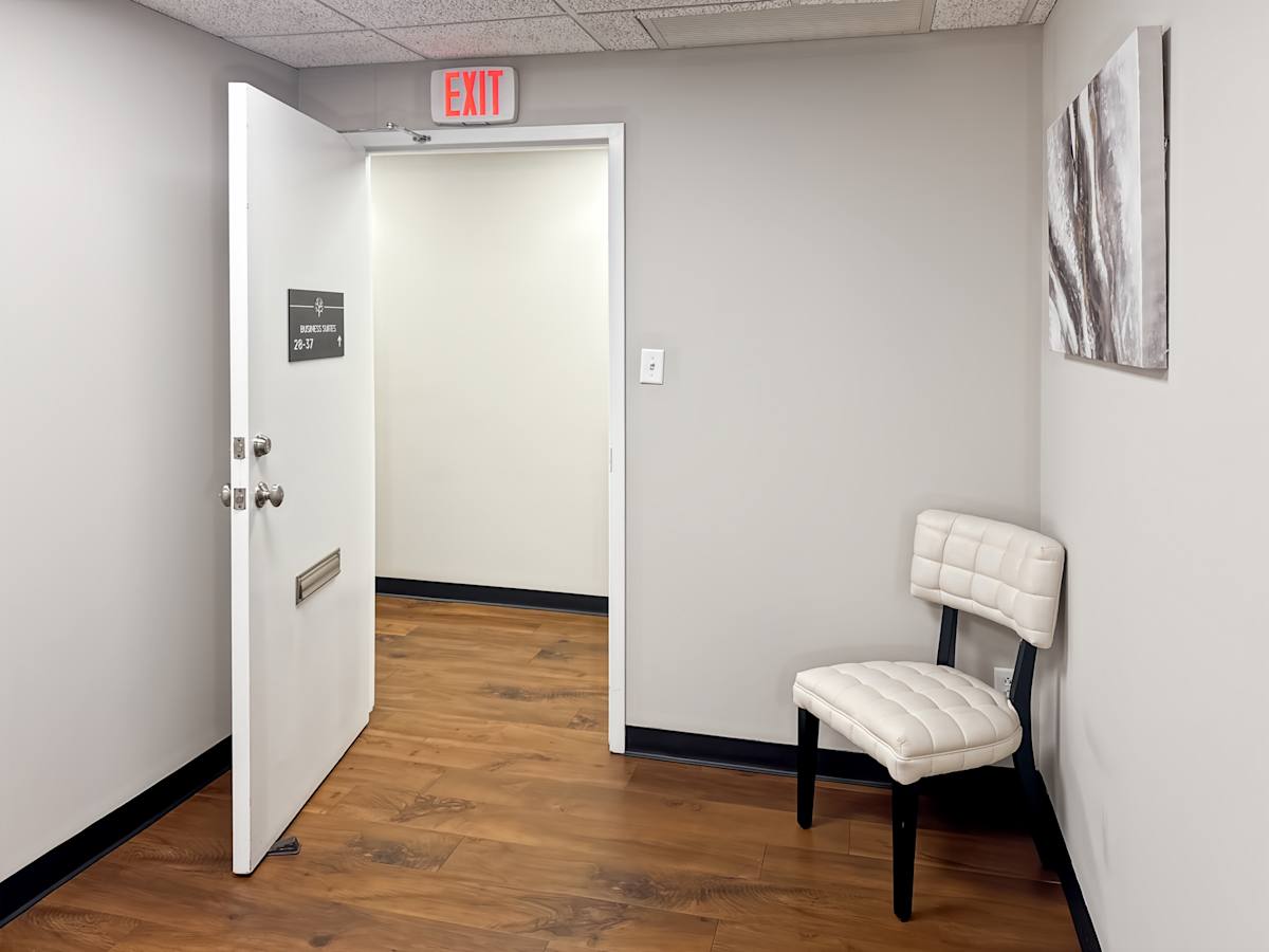Ellisville Pointe photo 4