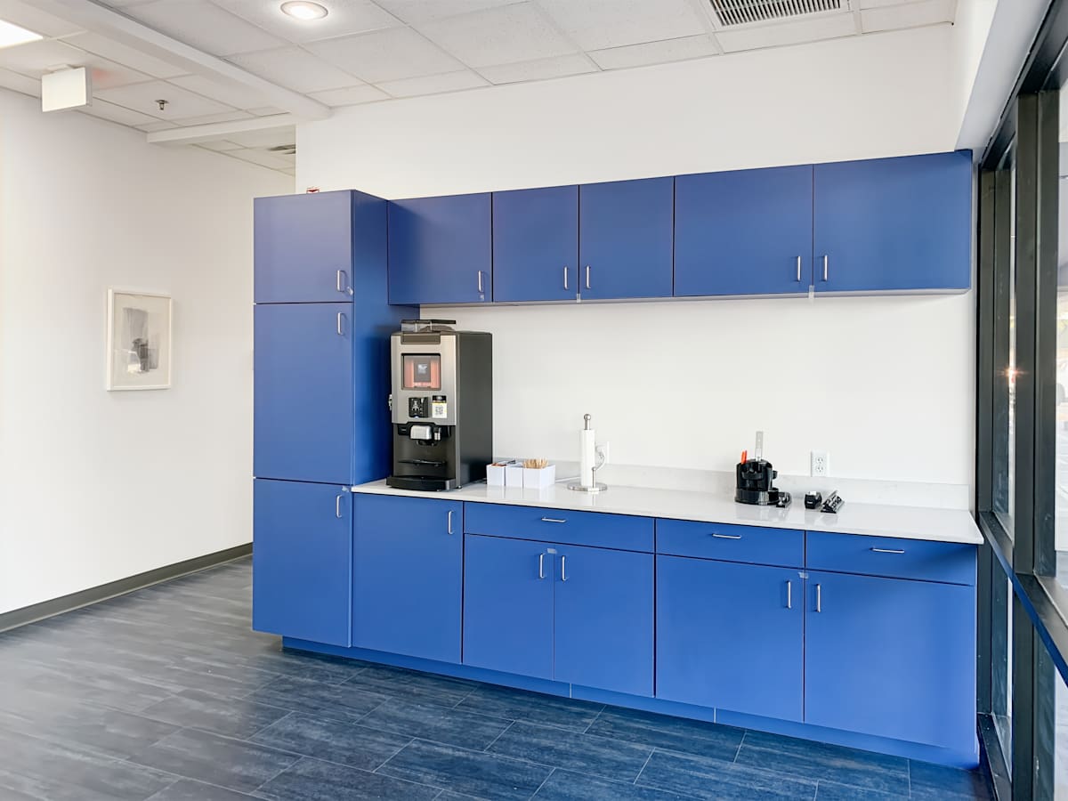 Regus - Phoenix, 6044 S 16th St photo 8