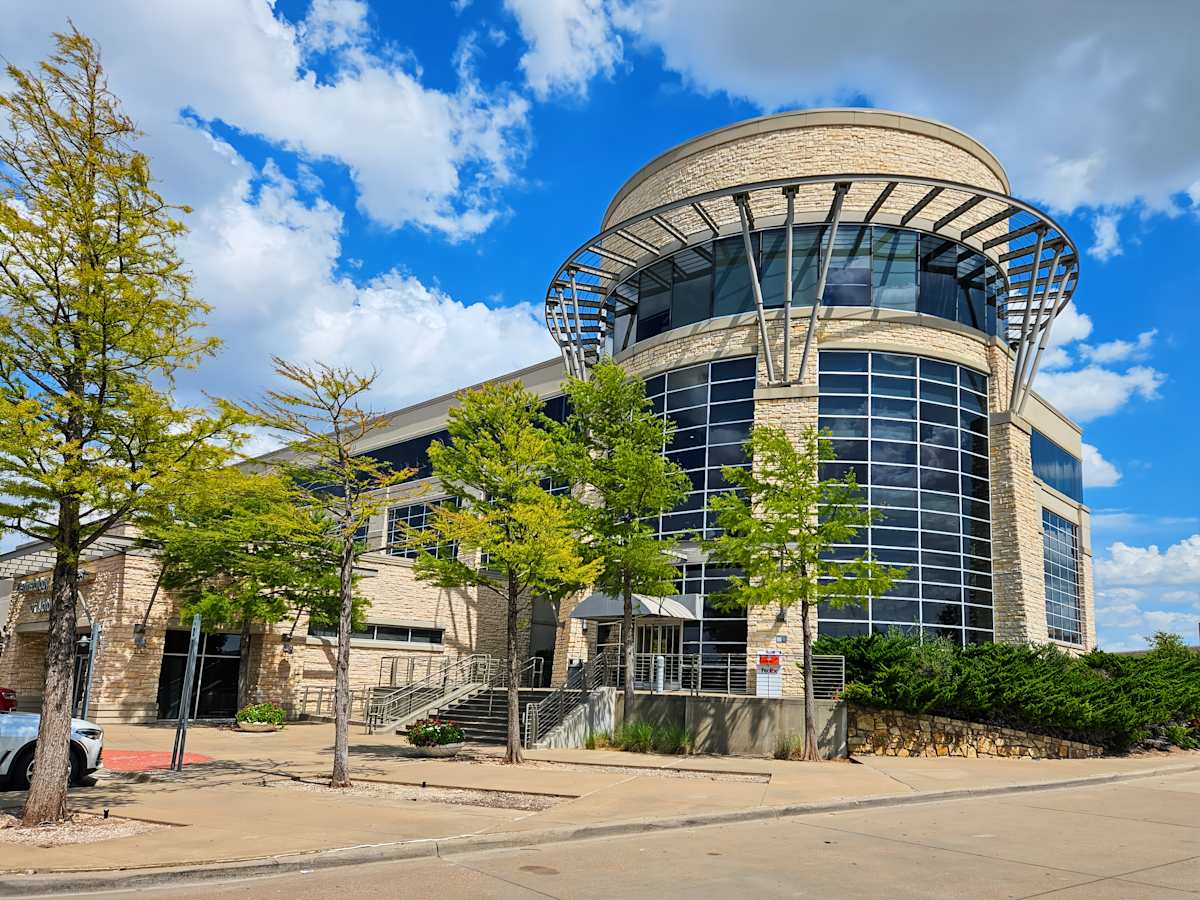 610 Uptown Boulevard